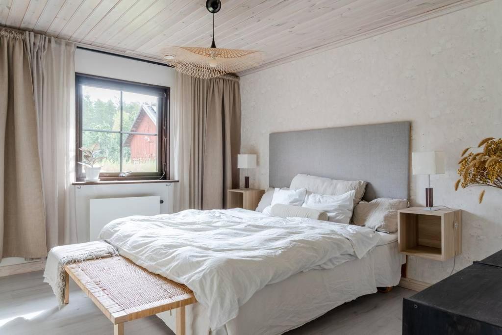 A Countryside Villa Close To Uppsala! Eksteriør billede